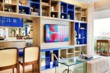 Pensando passo a passo e nos mínimos detalhes.