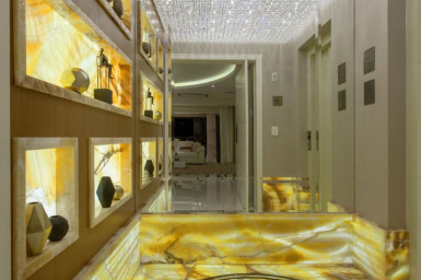 Pensando passo a passo e nos mínimos detalhes.